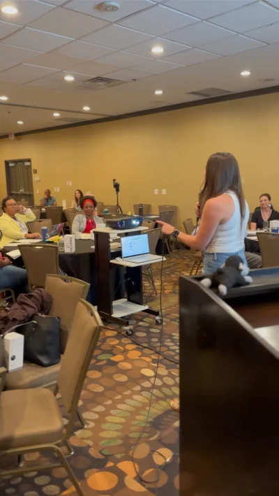 Black Sheep Broker convention — agents attending a real estate training session on creative deal strategies